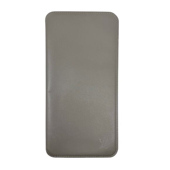 Louis Vuitton Long Wallet / Passport Case - Picture 1 of 12